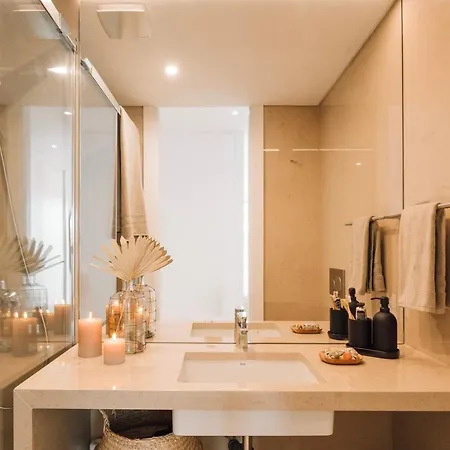 아파트 Pescaia - 2 Bedrooms And 2 Balconies In Alvalade 리스본