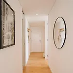 Apartamento Pescaia - 2 Bedrooms And 2 Balconies In Alvalade
